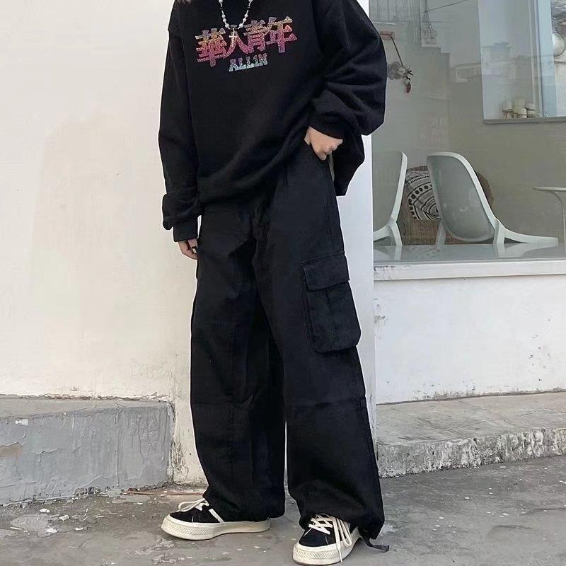 Baggy Black Cargo Pants